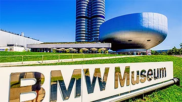 BMW Museum Sign